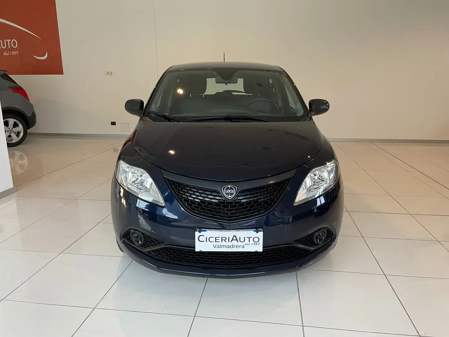 Lancia Ypsilon 1.0 firefly hybrid Silver Prezzo libero Azul - 2