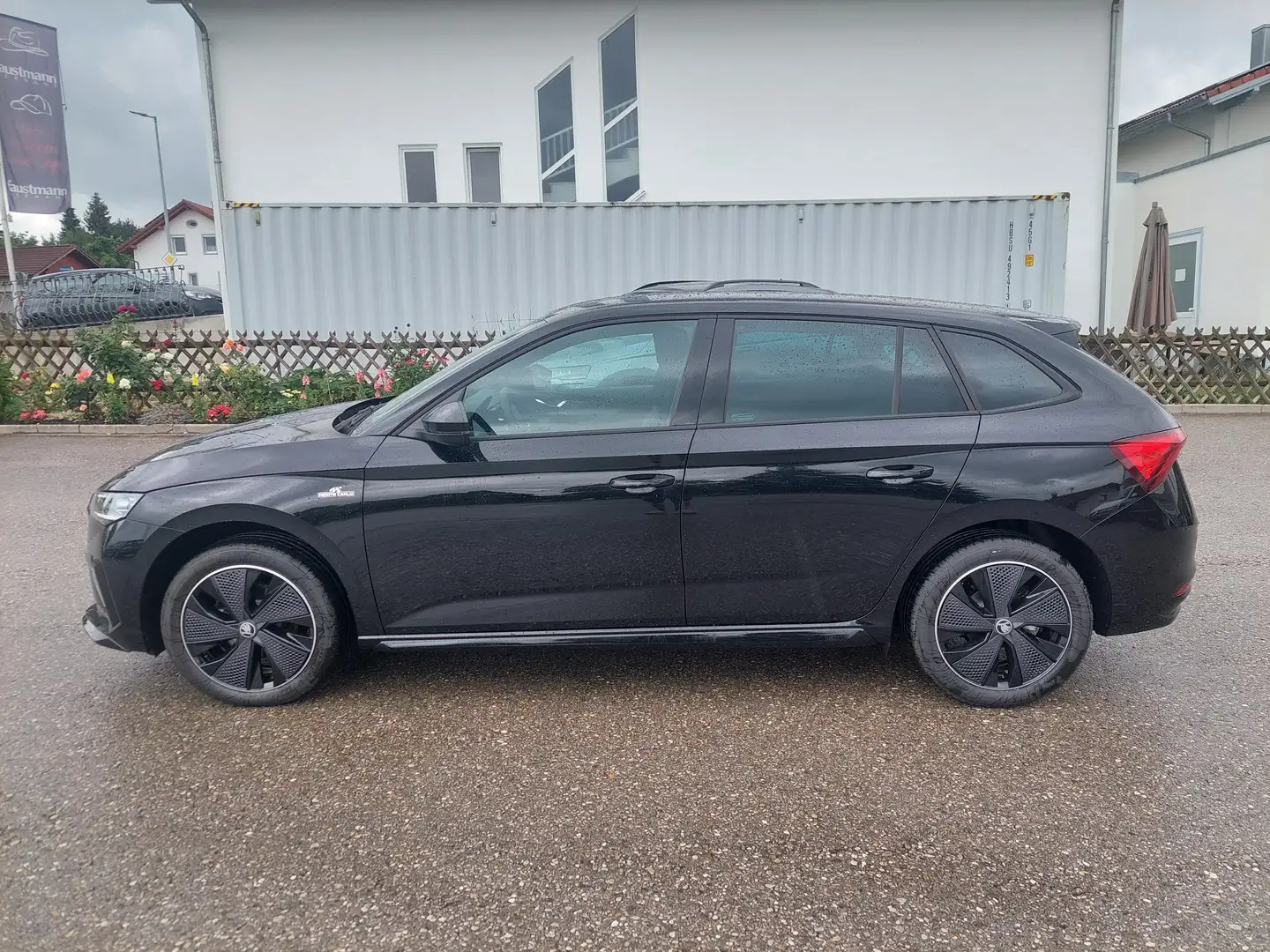 Skoda Scala 1.5 TSI DSG Monte Carlo AHK 5J.Garantie Kamera Schwarz - 1