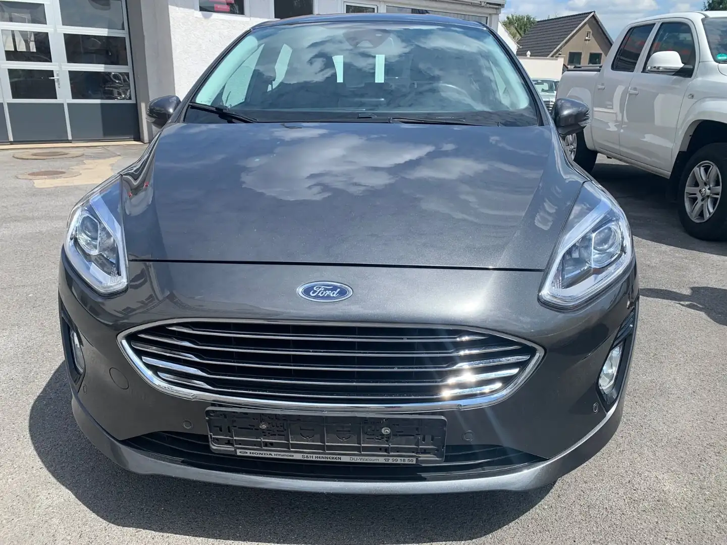 Ford Fiesta Titanium 1.Hand TOP ZUSTAND ! Grau - 2