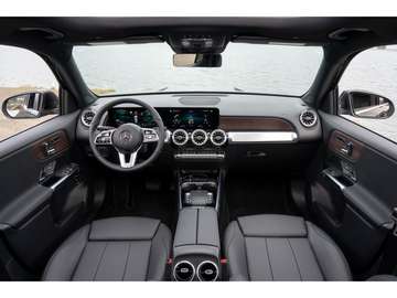 300 4Matic Progressive Advanced