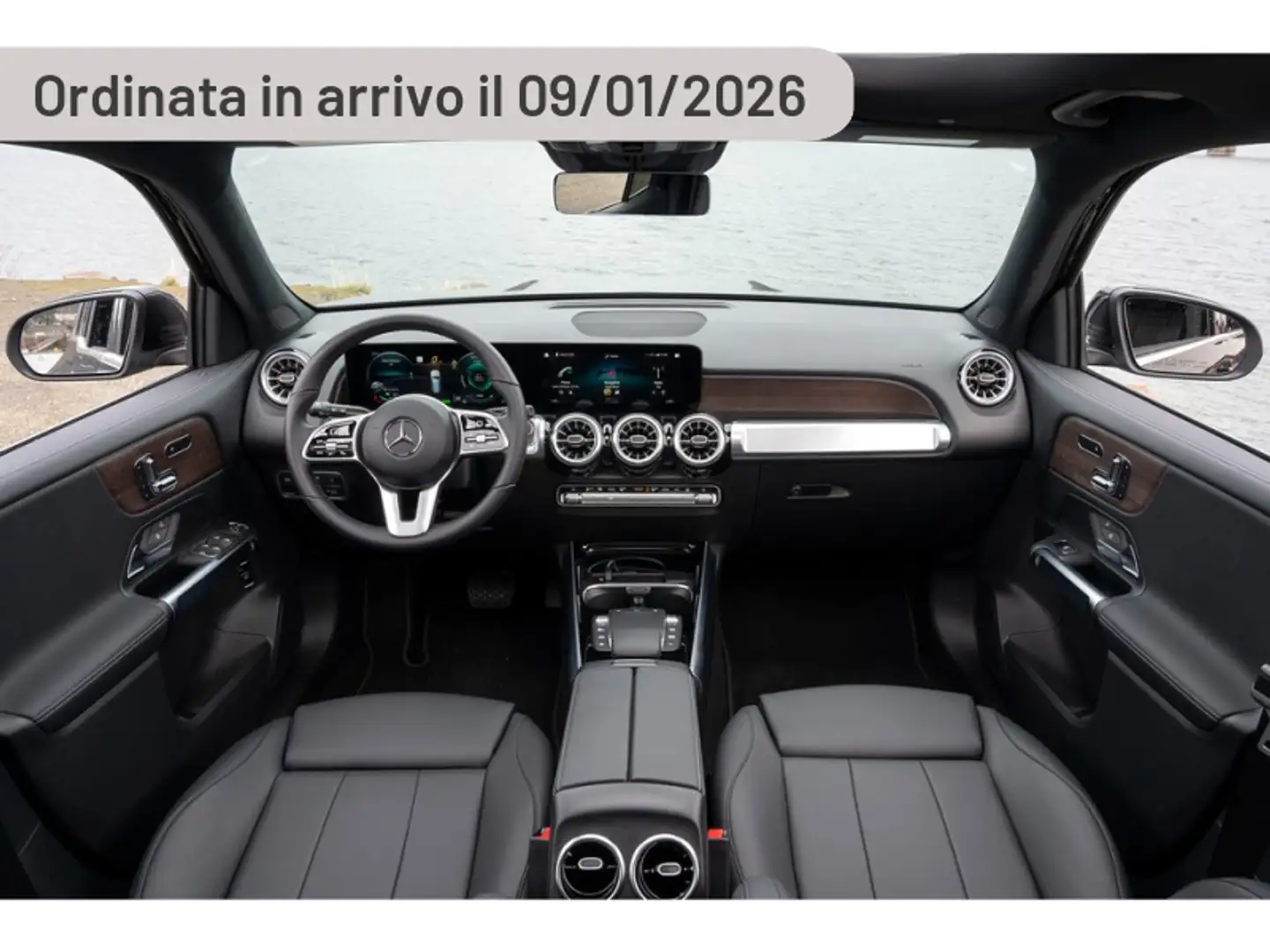 Mercedes-Benz EQB 300 300 4Matic Progressive Advanced Argintiu - 1
