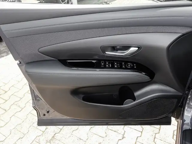 Hyundai Tucson view 13