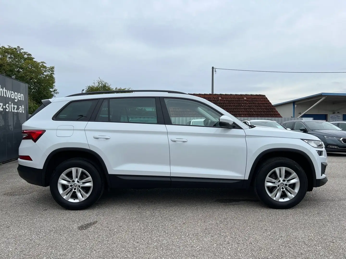 Skoda Kodiaq 2,0 TDI Ambition DSG| AHK*VIRTUAL Weiß - 2
