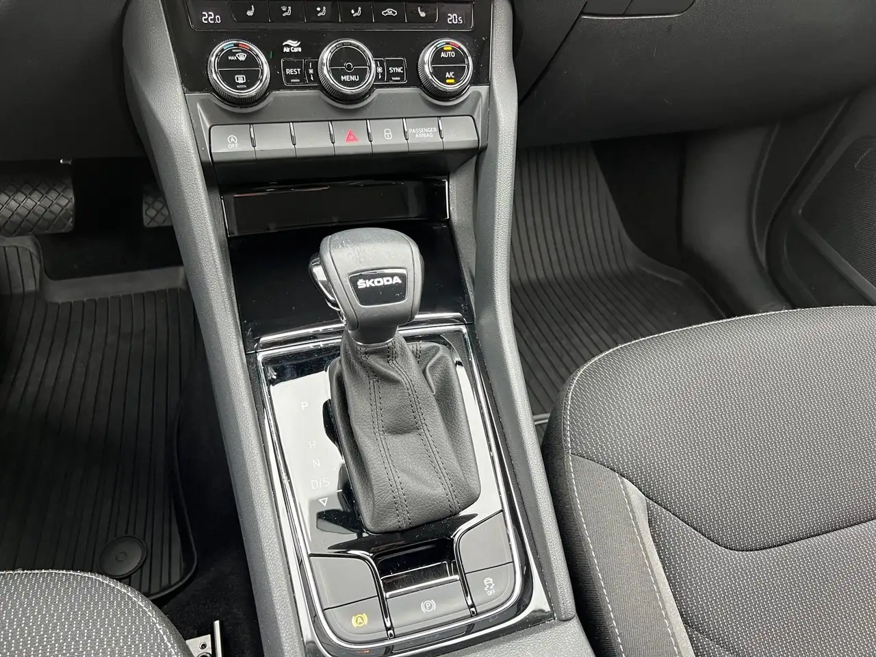 Skoda Kodiaq 2,0 TDI Ambition DSG AHK*VIRTUAL, миниатюра 30