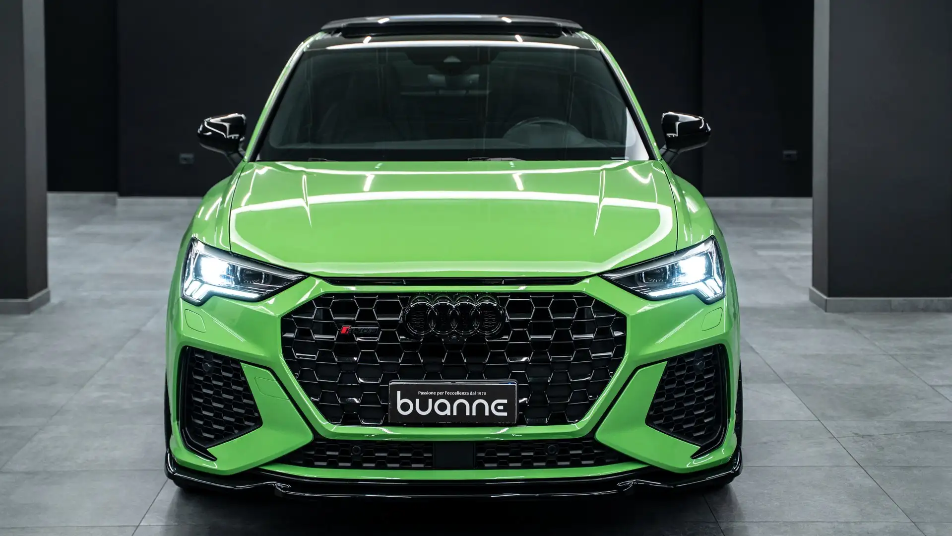 Audi RS Q3 SPORTBACK SPB 2.5 QUATTRO TETTO SONOS SPECIAL PAIN Vert - 2