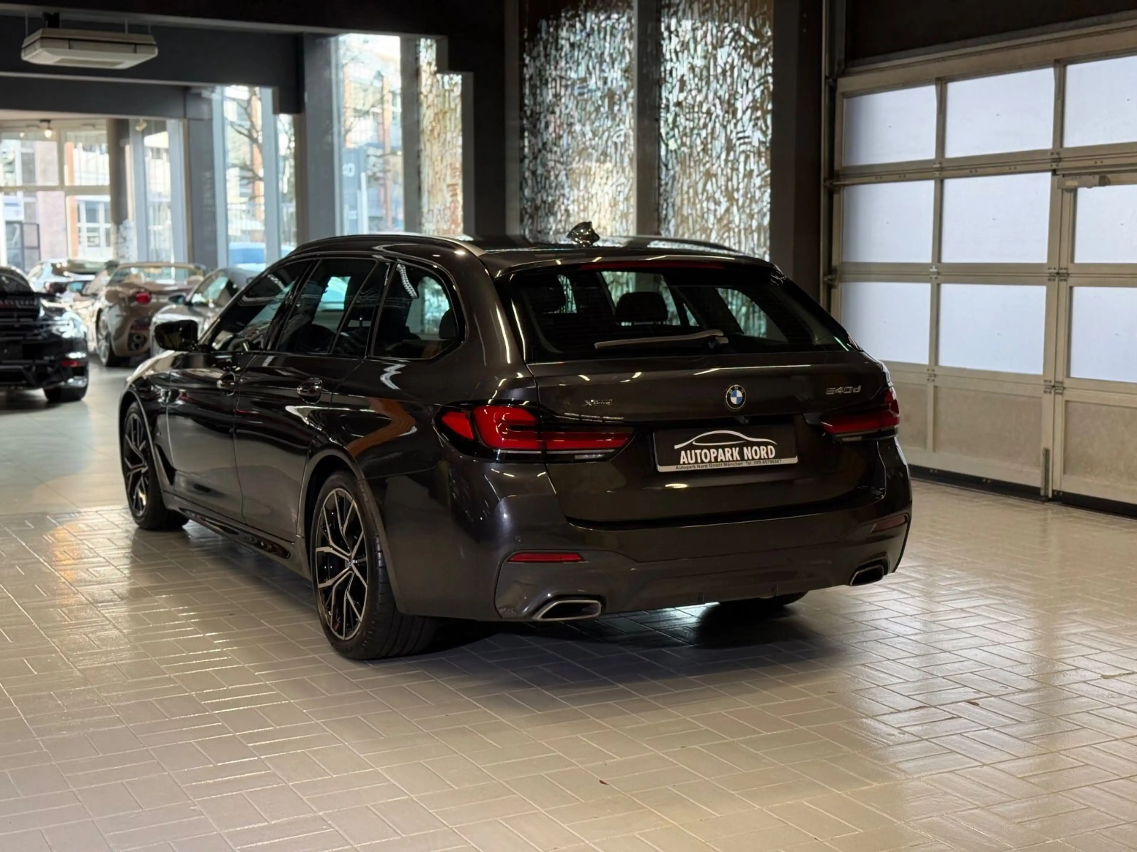BMW 540 d xDrive M Sport~LASER~ACC~HEAD-UP~KAMERA~ — photo 5