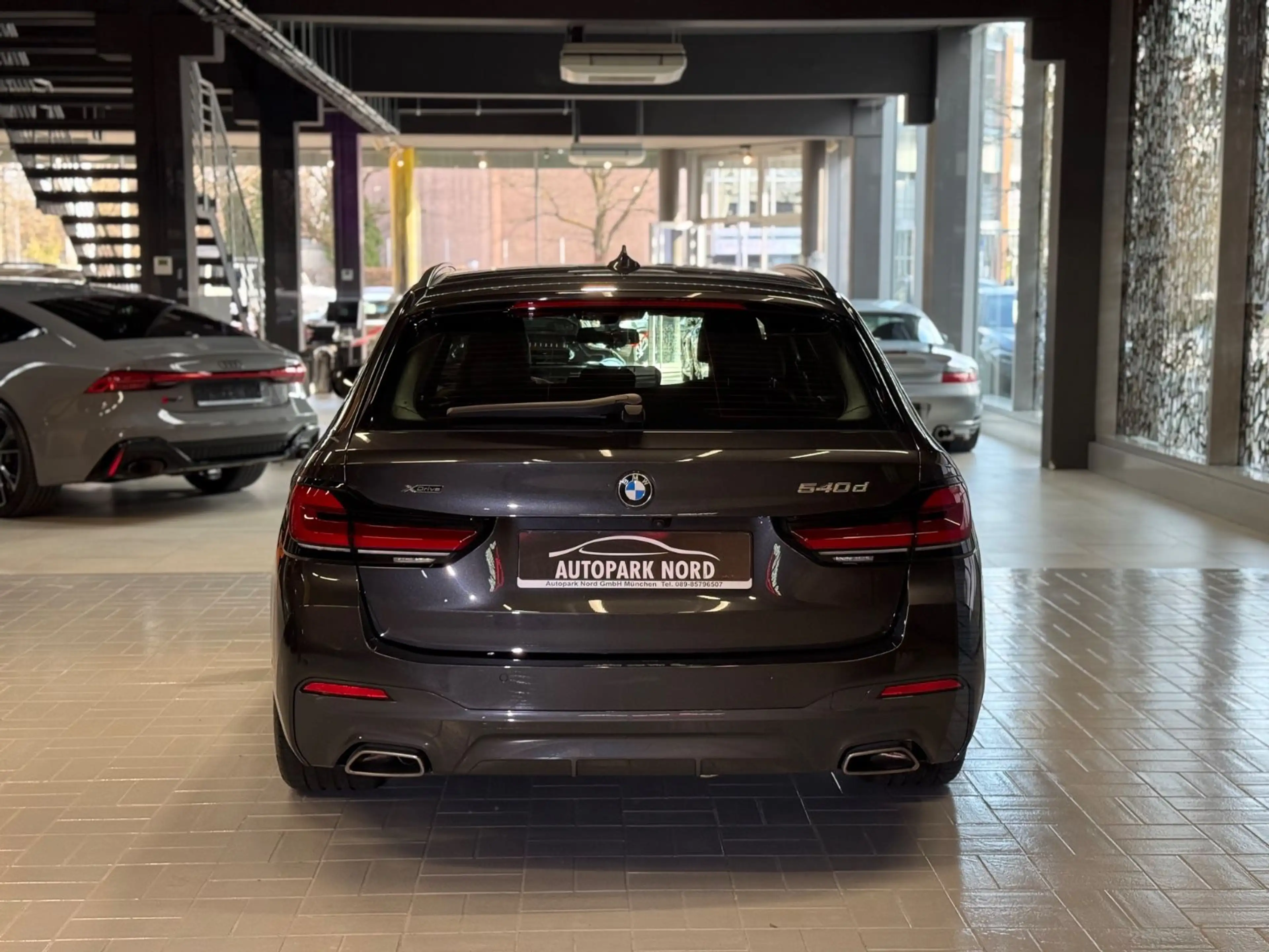 BMW 540 d xDrive M Sport~LASER~ACC~HEAD-UP~KAMERA~ — photo 6