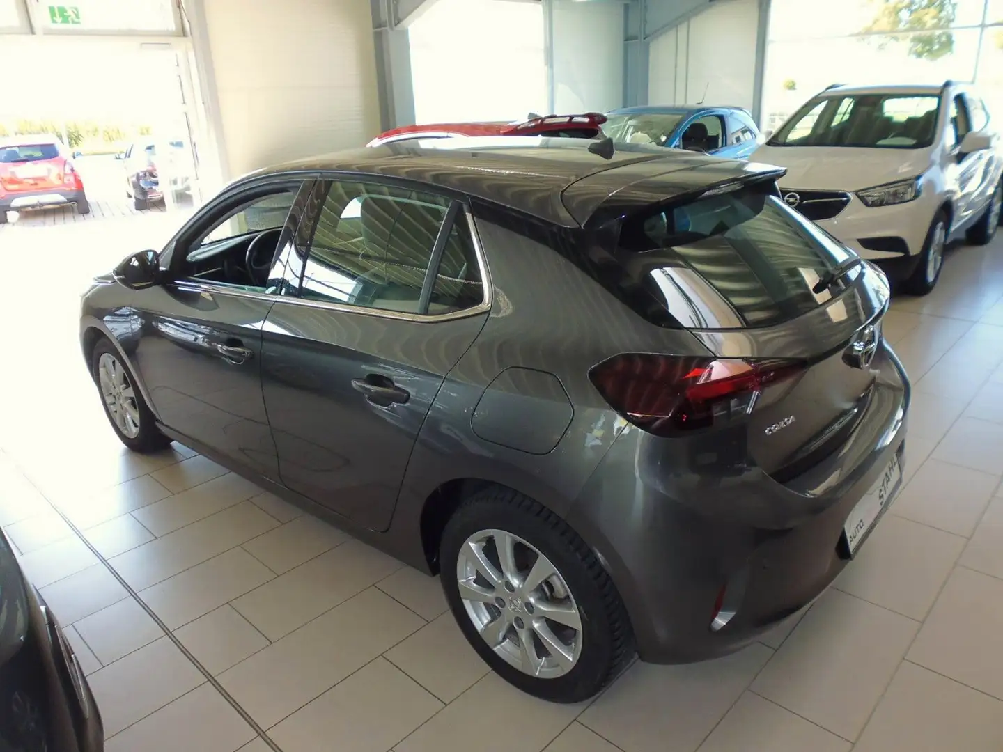 Opel Corsa F Elegance Grau - 2