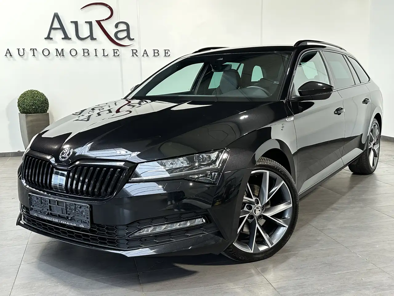 Skoda Superb Combi 2.0 TDI DSG Sportline NAV+LED+VCOCK