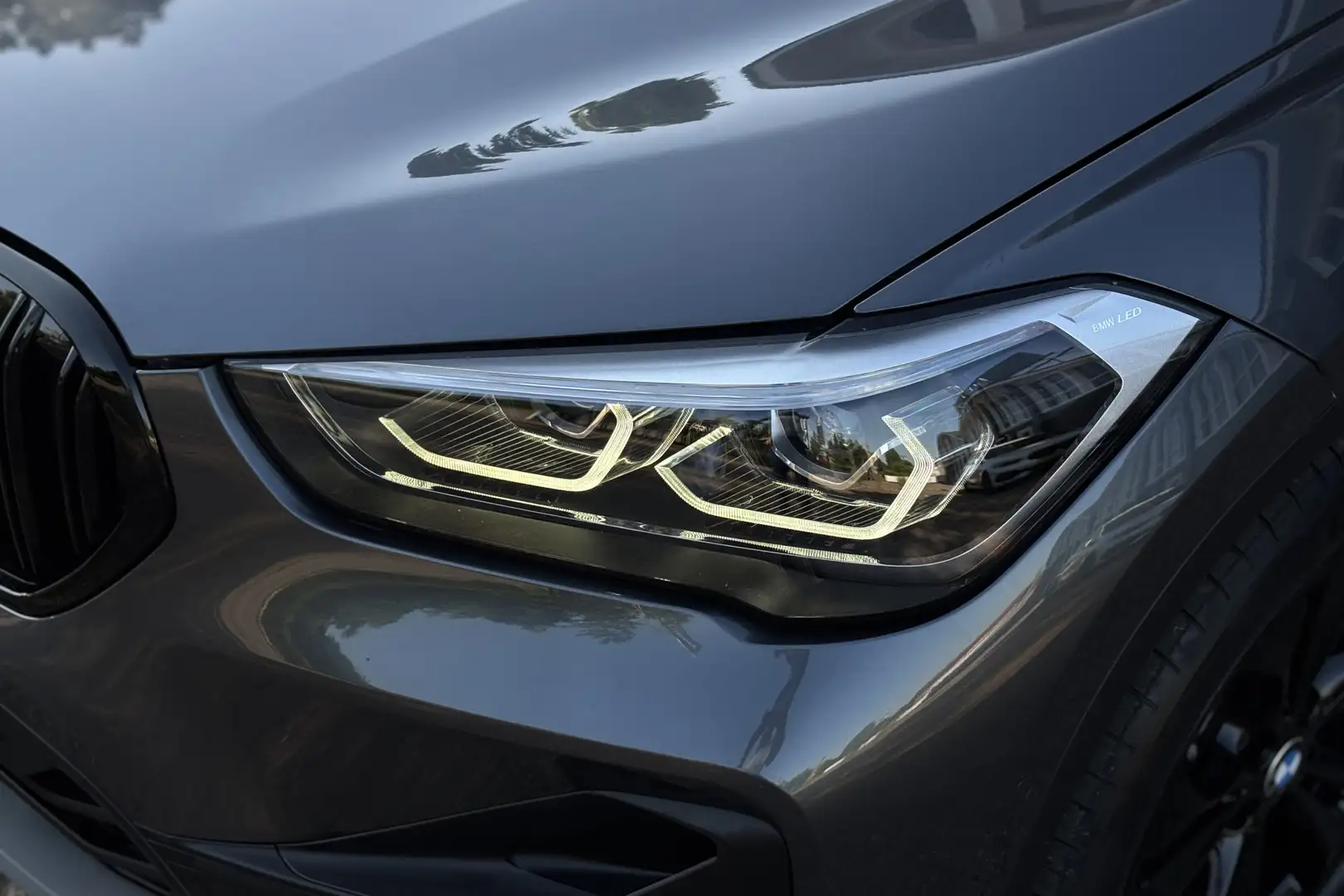 BMW X1 xDrive25e | Elektrische Klep | Apple Carplay | PDC Grijs - 2