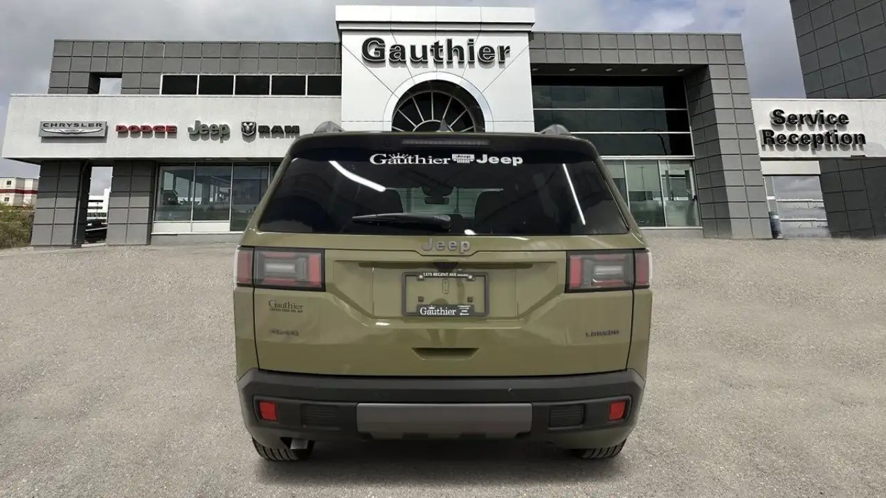 Jeep Cherokee снимка Jeep Cherokee