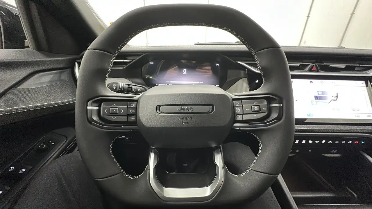 Jeep Cherokee снимка Jeep Cherokee