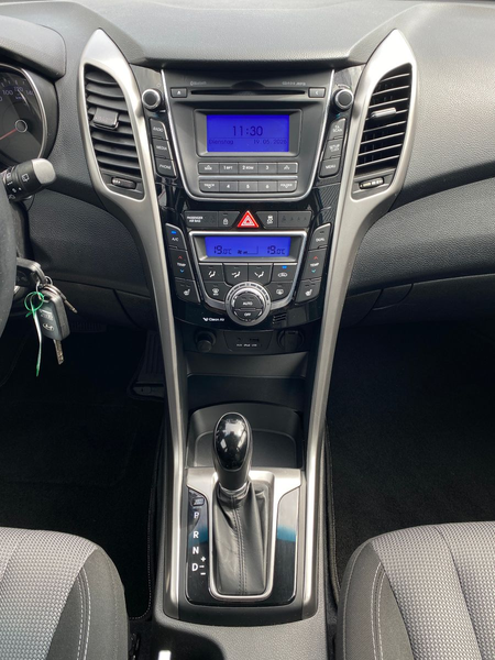 Hyundai i30 Trend — photo 10