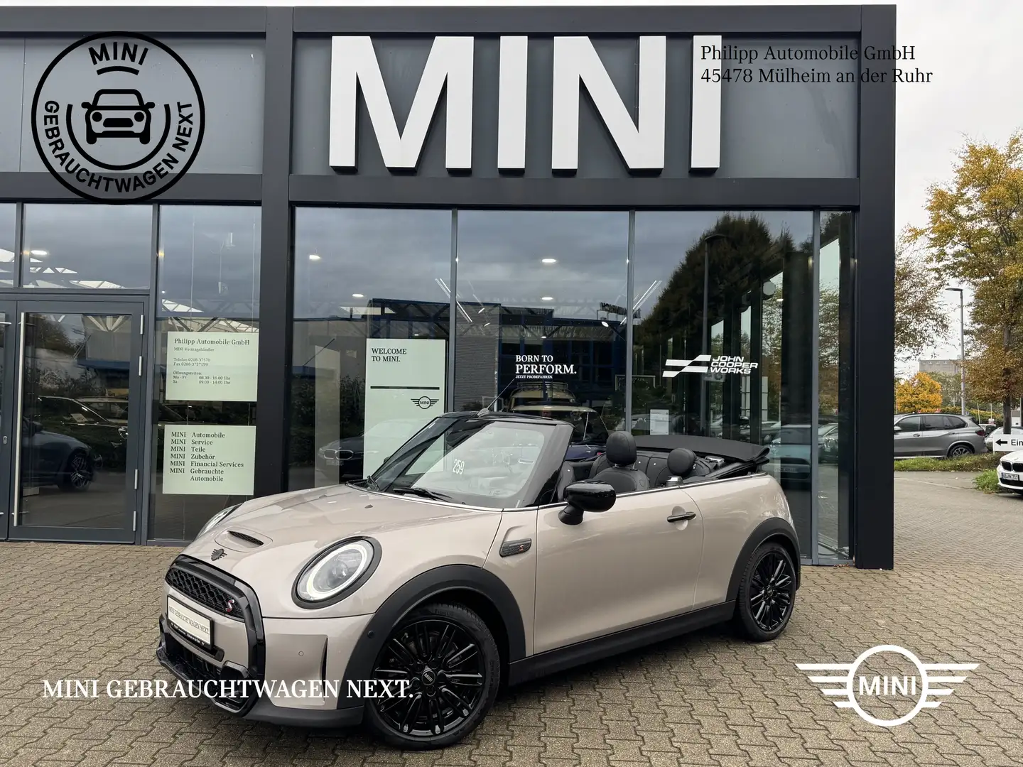 MINI Cooper S Cabrio Cooper S Cabrio HuD h&k ACC RFK JCW Leder NaviXL Grijs - 1