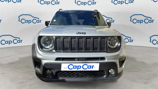 Jeep Renegade view 5