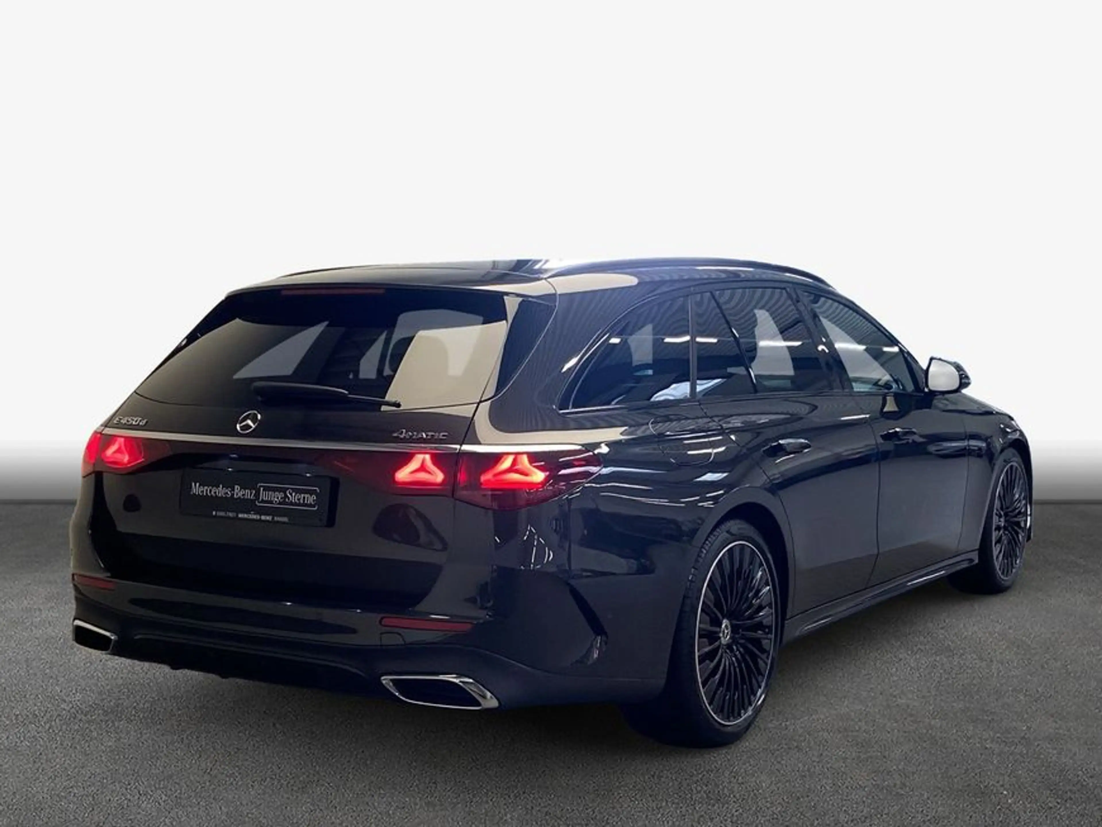 Mercedes-Benz E 450 E-Klasse — photo 2