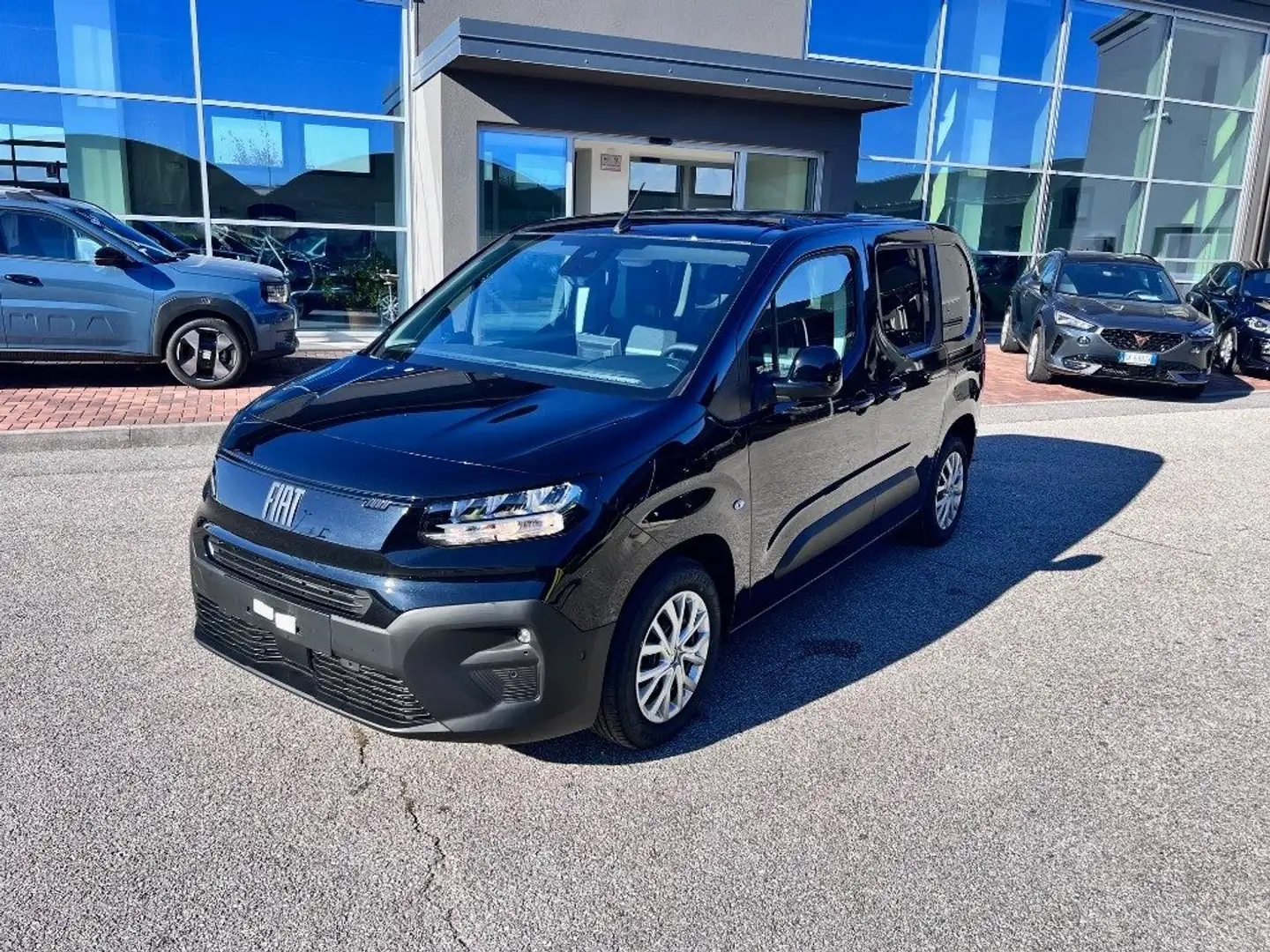 Fiat Doblo 1.5 BlueHdi 100 CV Negro - 1