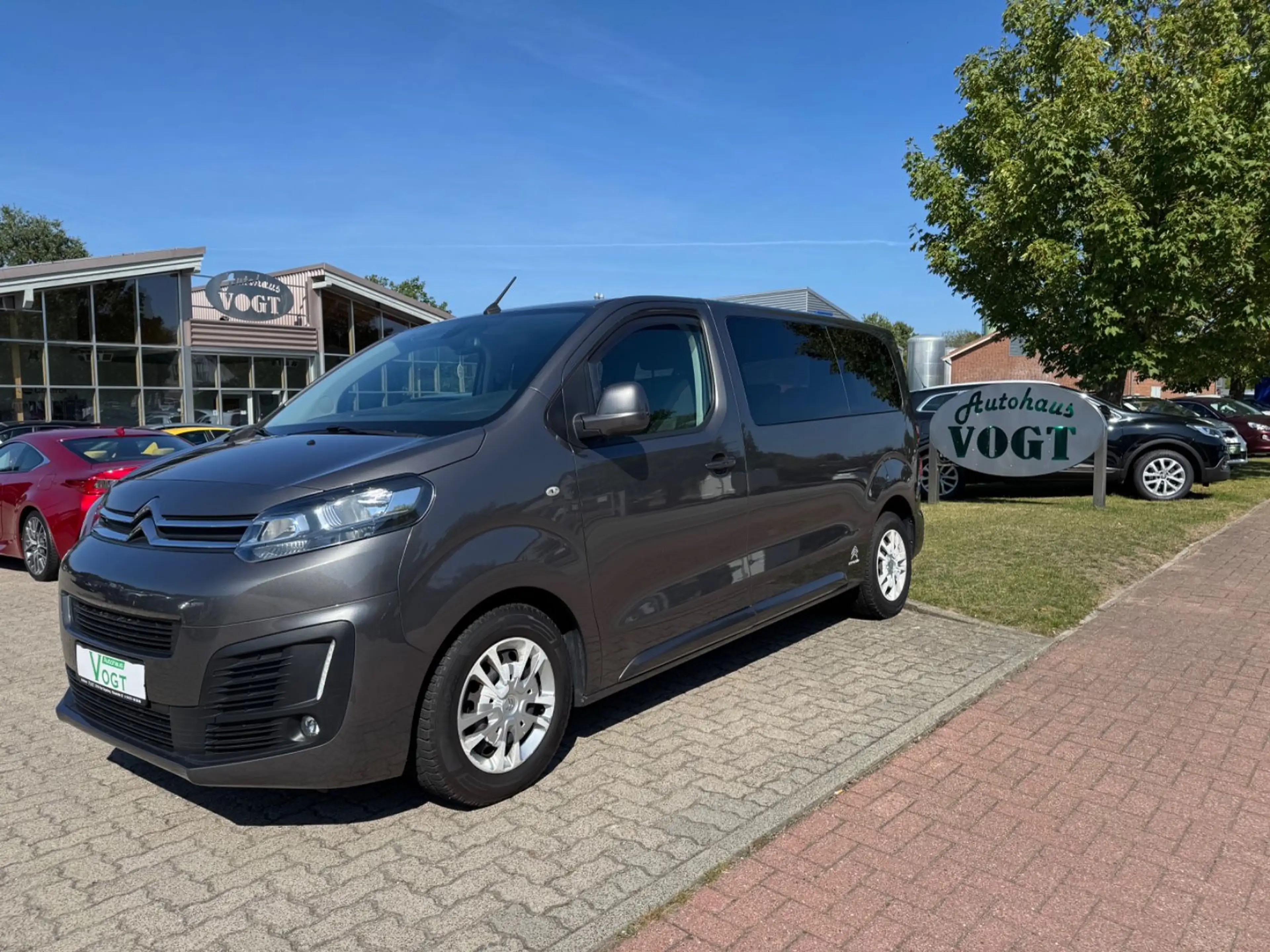 Citroen Spacetourer Business M KLIMA/NAVI/CARPLAY