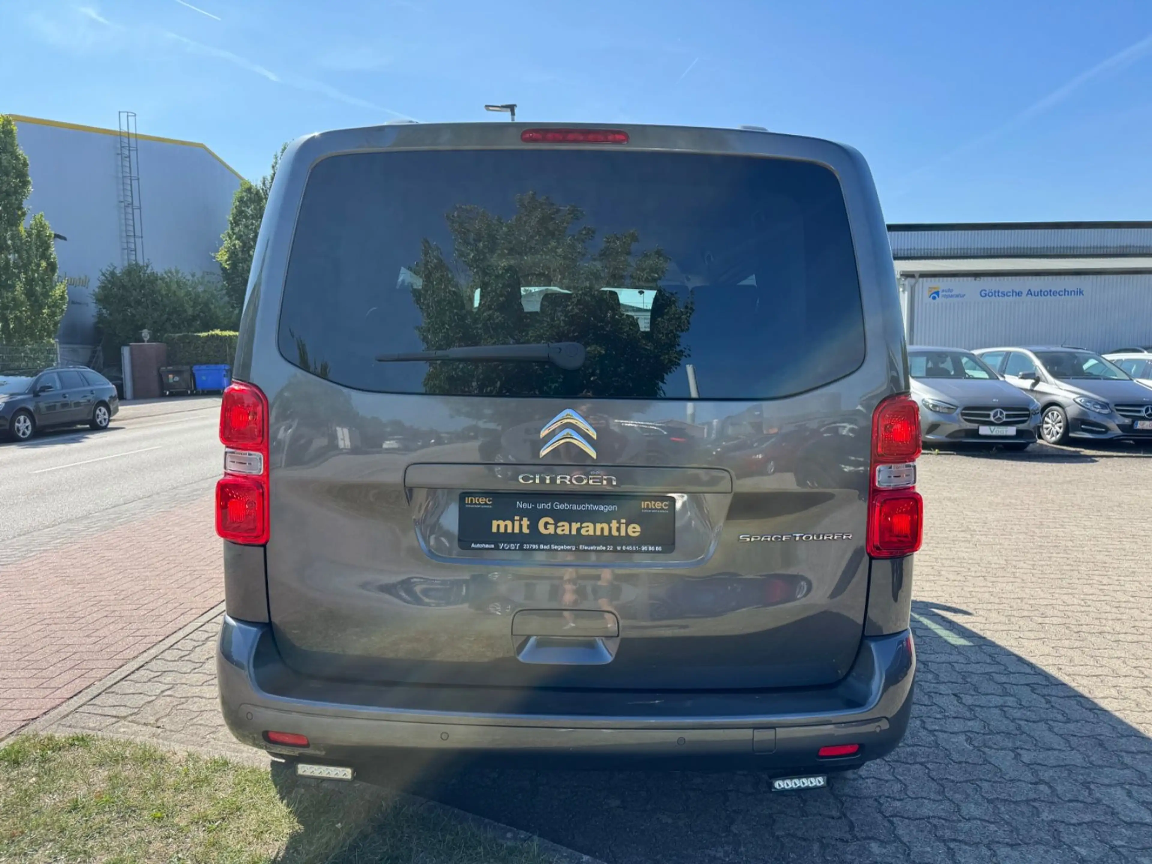 Citroen Spacetourer Business M KLIMA/NAVI/CARPLAY — photo 5