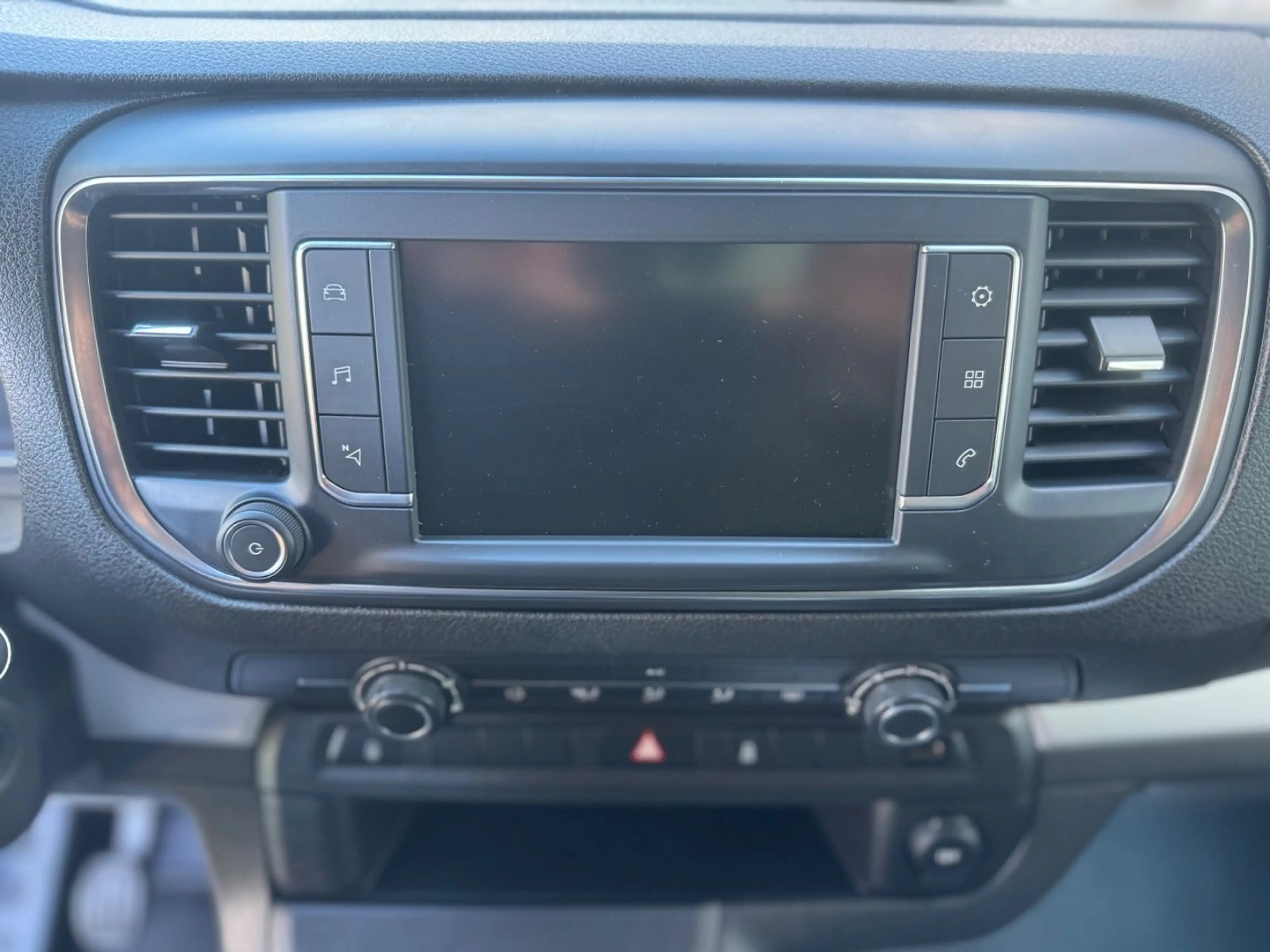Citroen Spacetourer Business M KLIMA/NAVI/CARPLAY — photo 12