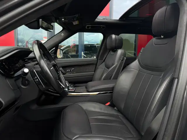 Land Rover Range Rover Sport view 14