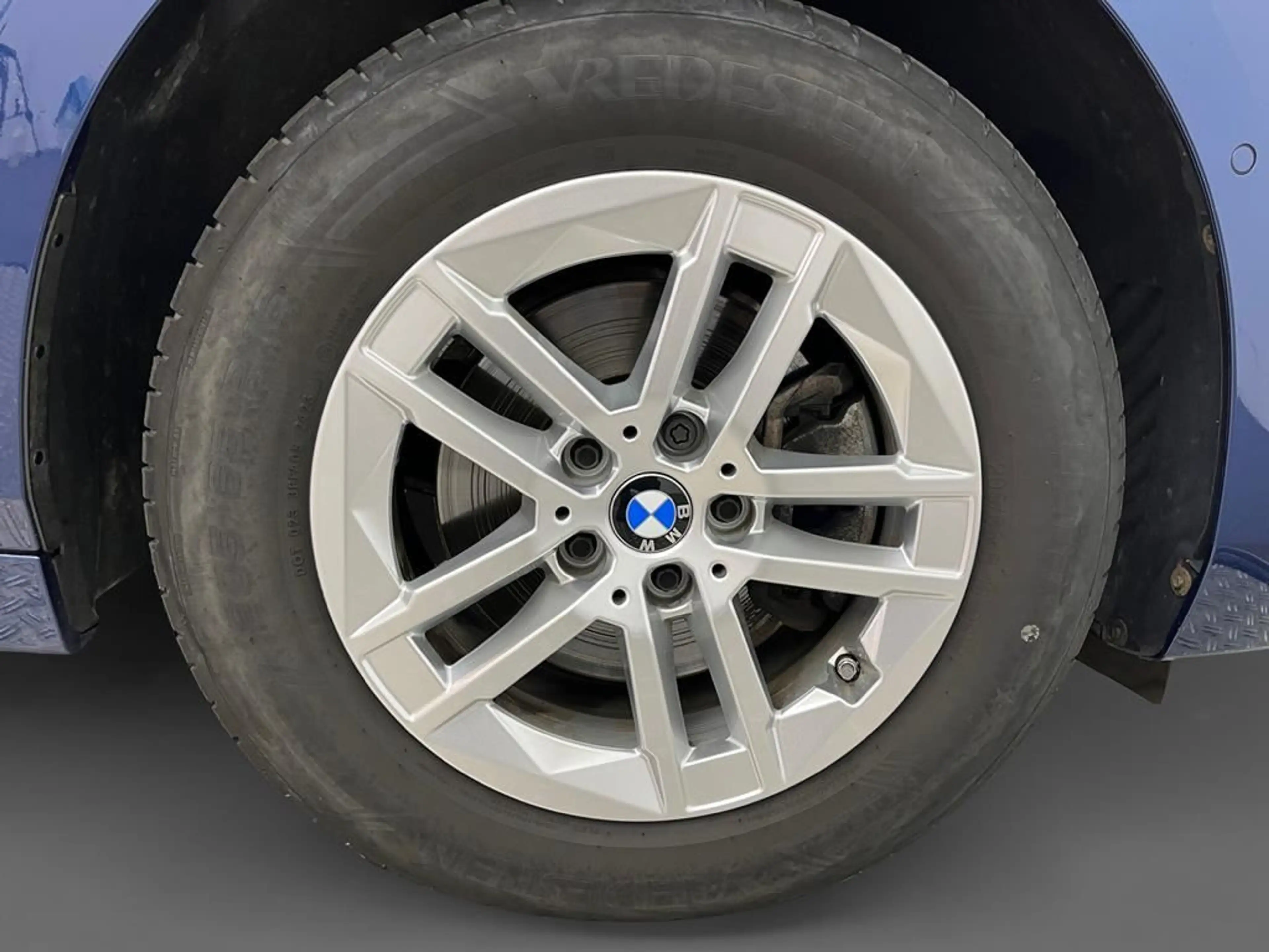 BMW 218 — photo 15