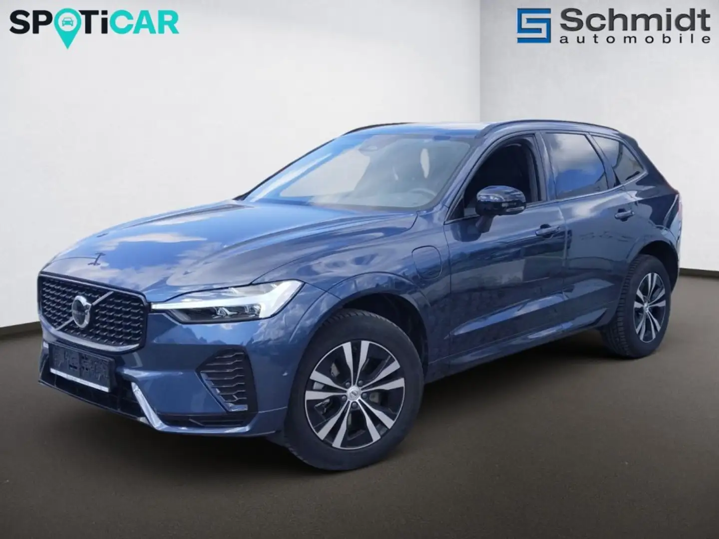 Volvo XC60 Plus, T6 AWD Plug-in Hybrid, Elektrisch/Benzin, Dark Blau - 2