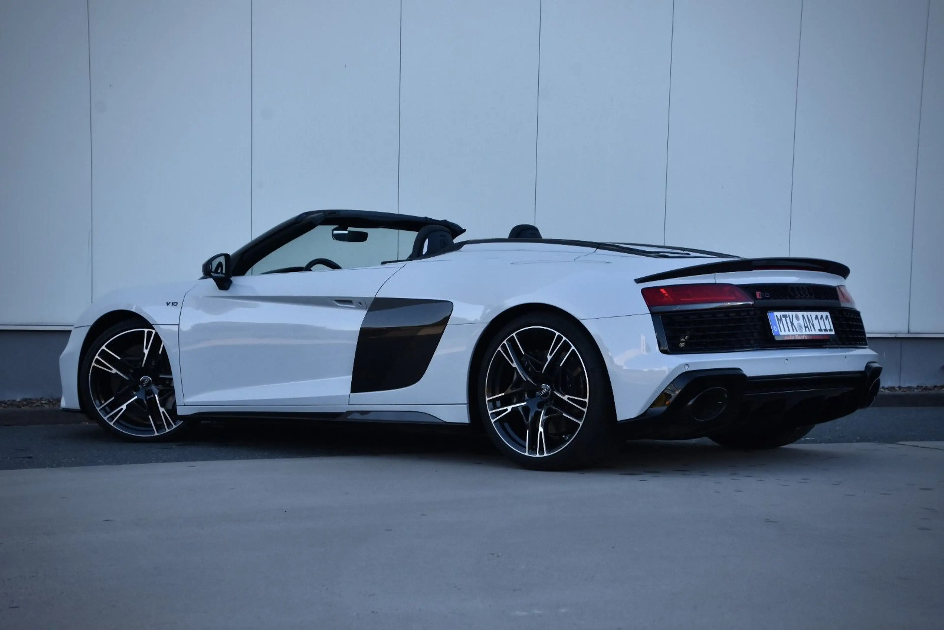 Audi R8 Spyder 5.2 FSI quattro performance — photo 8