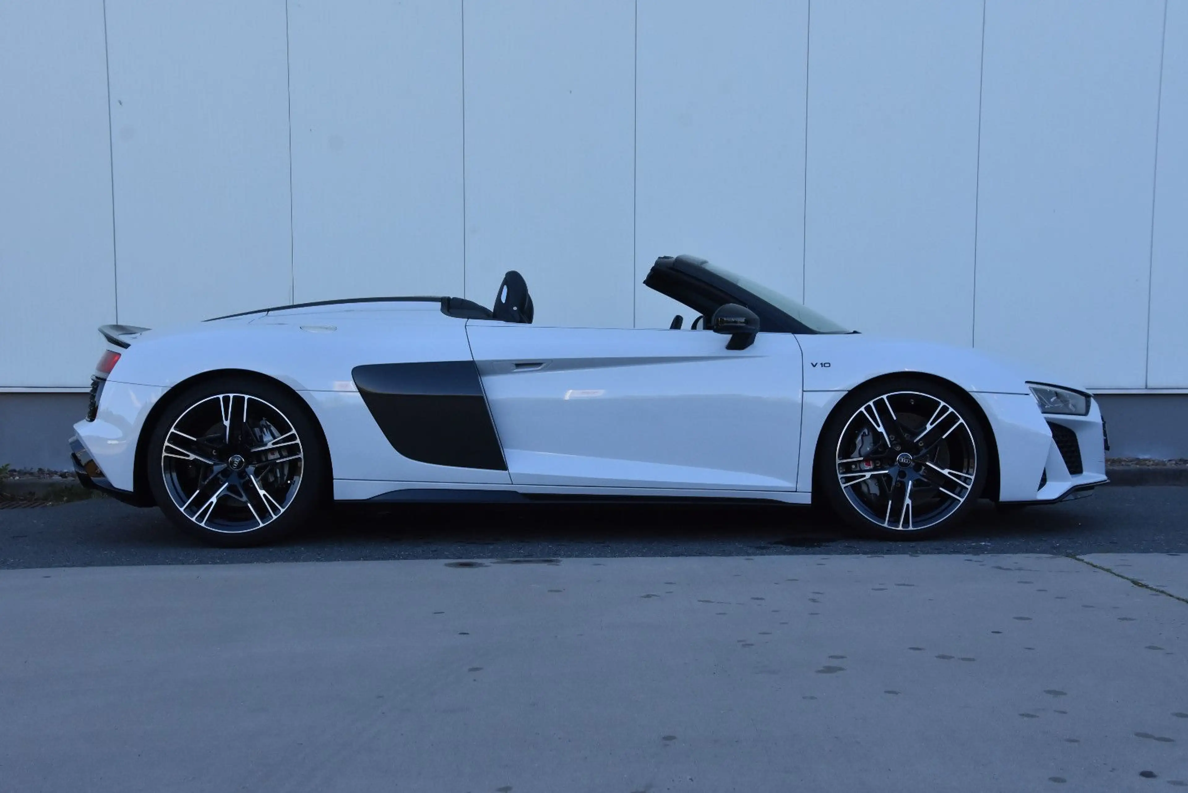 Audi R8 Spyder 5.2 FSI quattro performance — photo 4