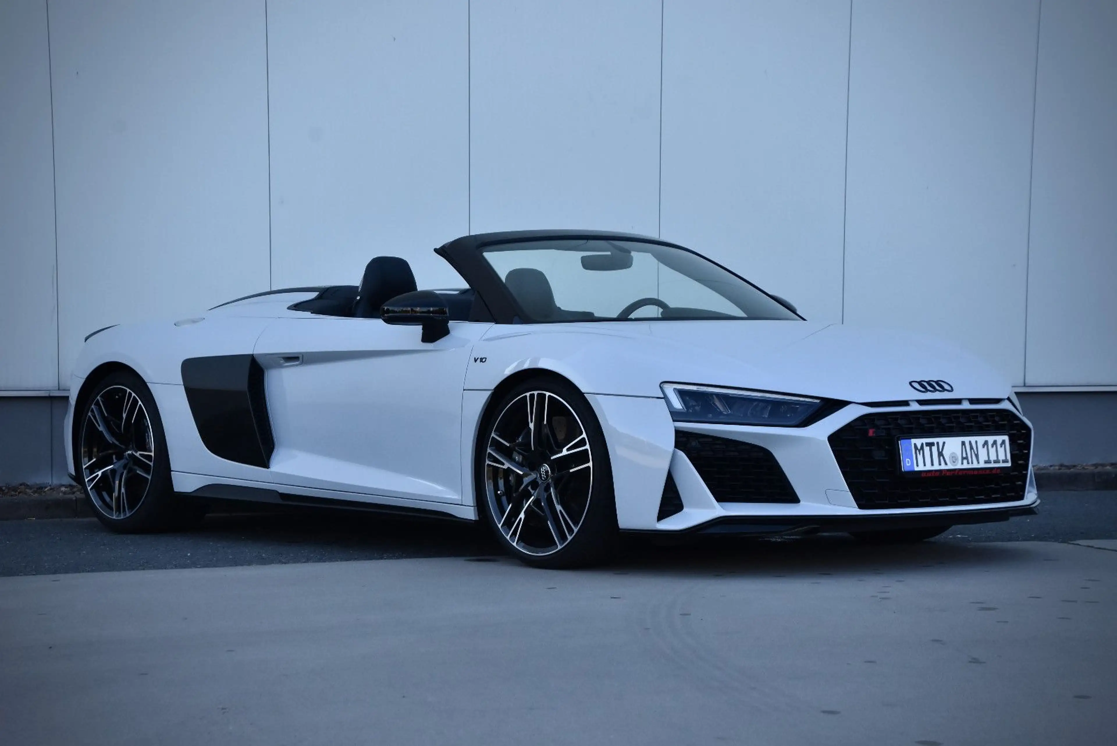 Audi R8 Spyder 5.2 FSI quattro performance — photo 3