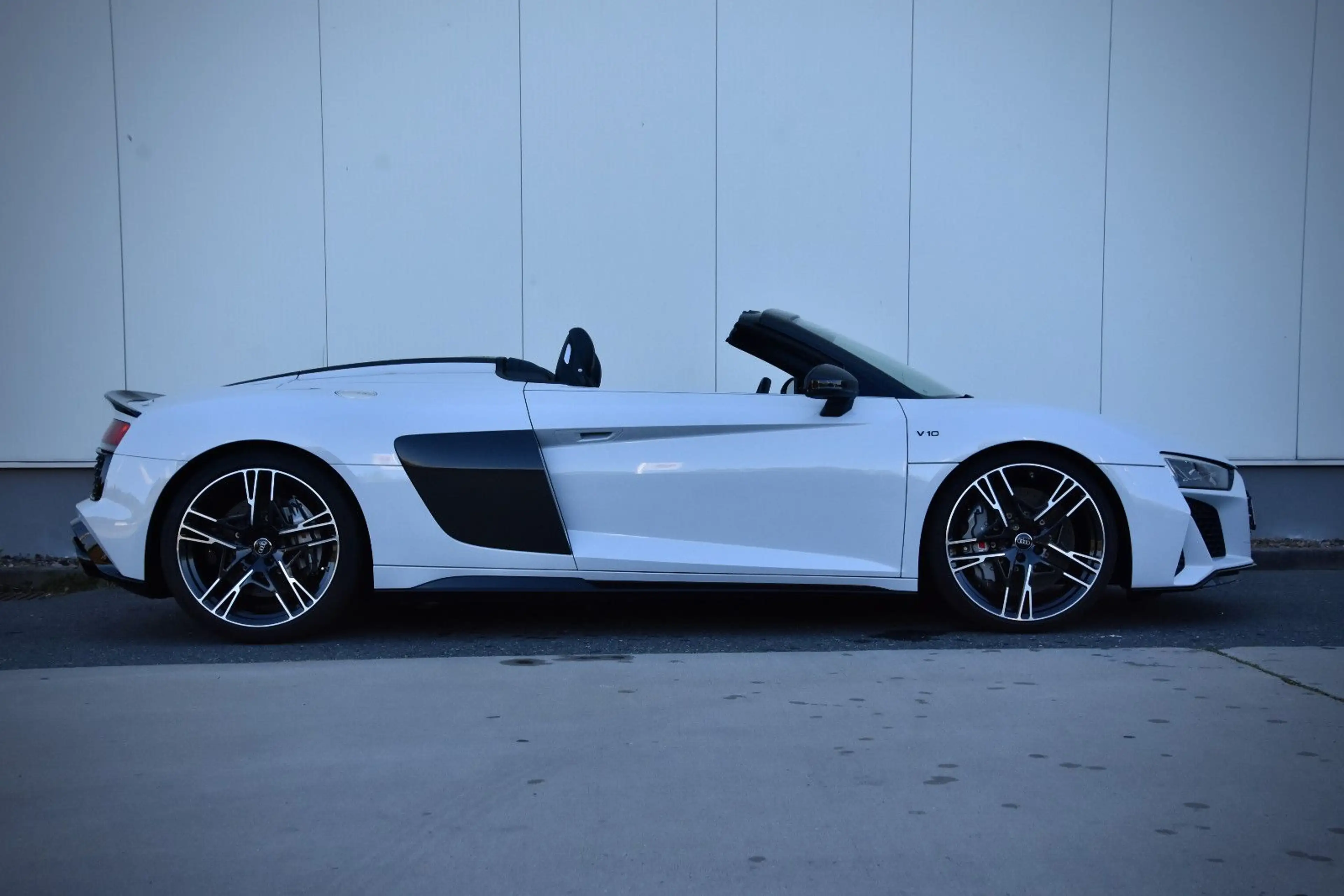 Audi R8 Spyder 5.2 FSI quattro performance — photo 5