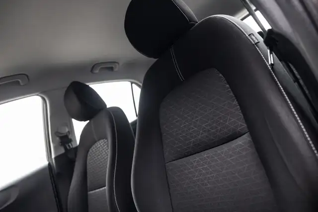 Kia Picanto view 5