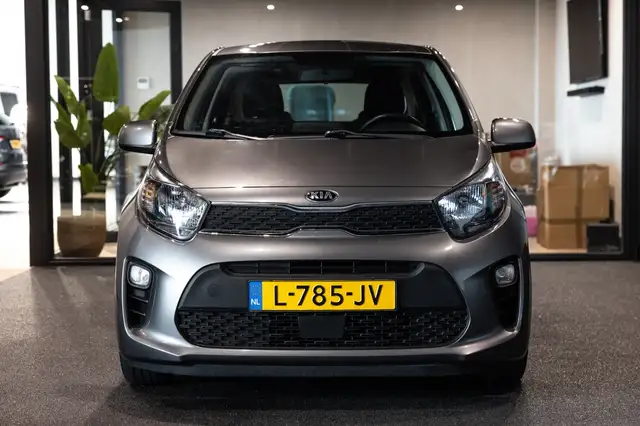 Kia Picanto view 8
