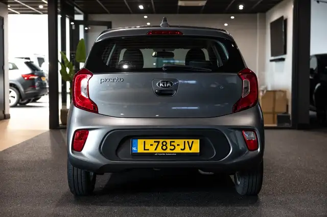 Kia Picanto view 10