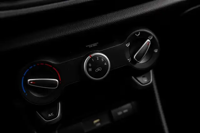 Kia Picanto view 28