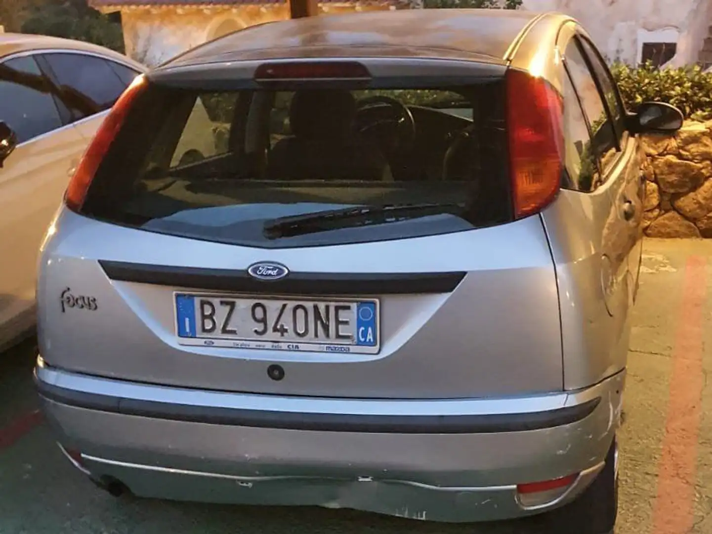 Ford Focus FORD FOCUS GPL BENZINA 5p 1.6i 16v Trend ZETECH Gri - 2