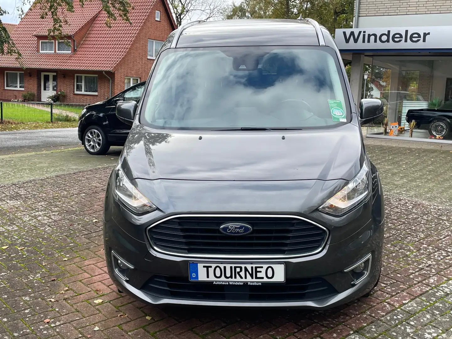 Ford Tourneo Connect Titanium Panoramadach Winterpaket Grau - 2