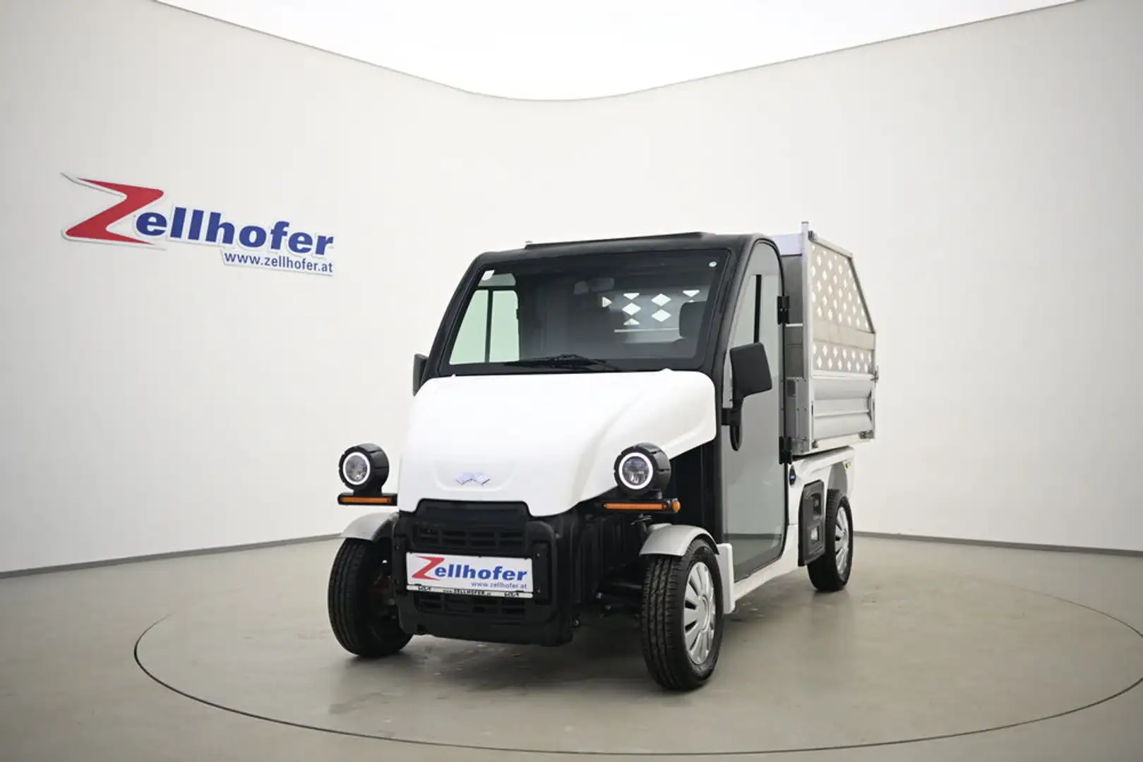 Ligier Sonstige 4 Elektro Pritsche Weiß - 1