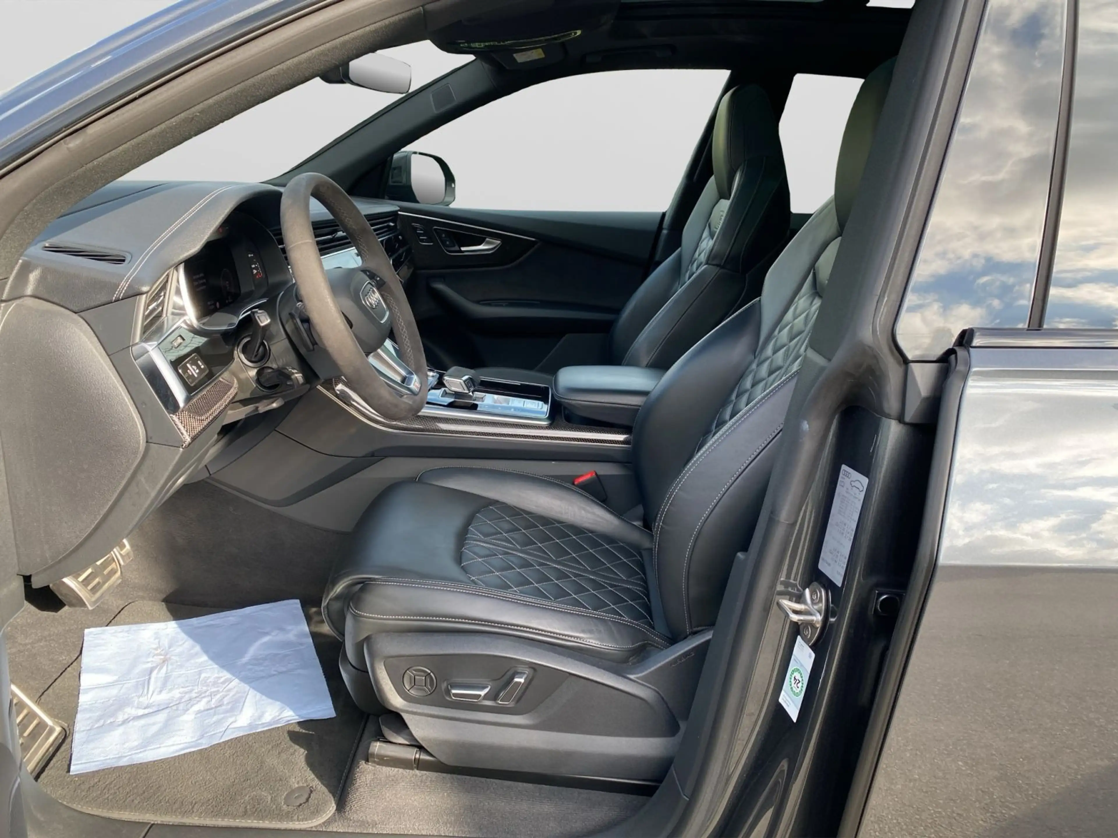 Audi Q8 50 TDI qu. Tiptr. Competition Plus *AHK*Pano* — photo 10