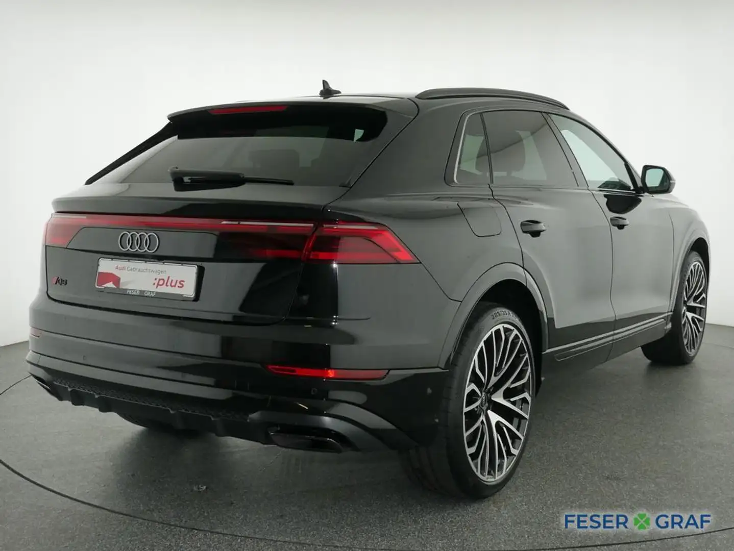 Audi Q8 50 TDI S Line Ext Pano,AHK,Kamera,Leder,Matrix Schwarz - 2