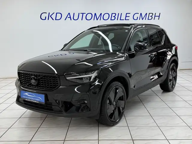 Volvo XC40 main image