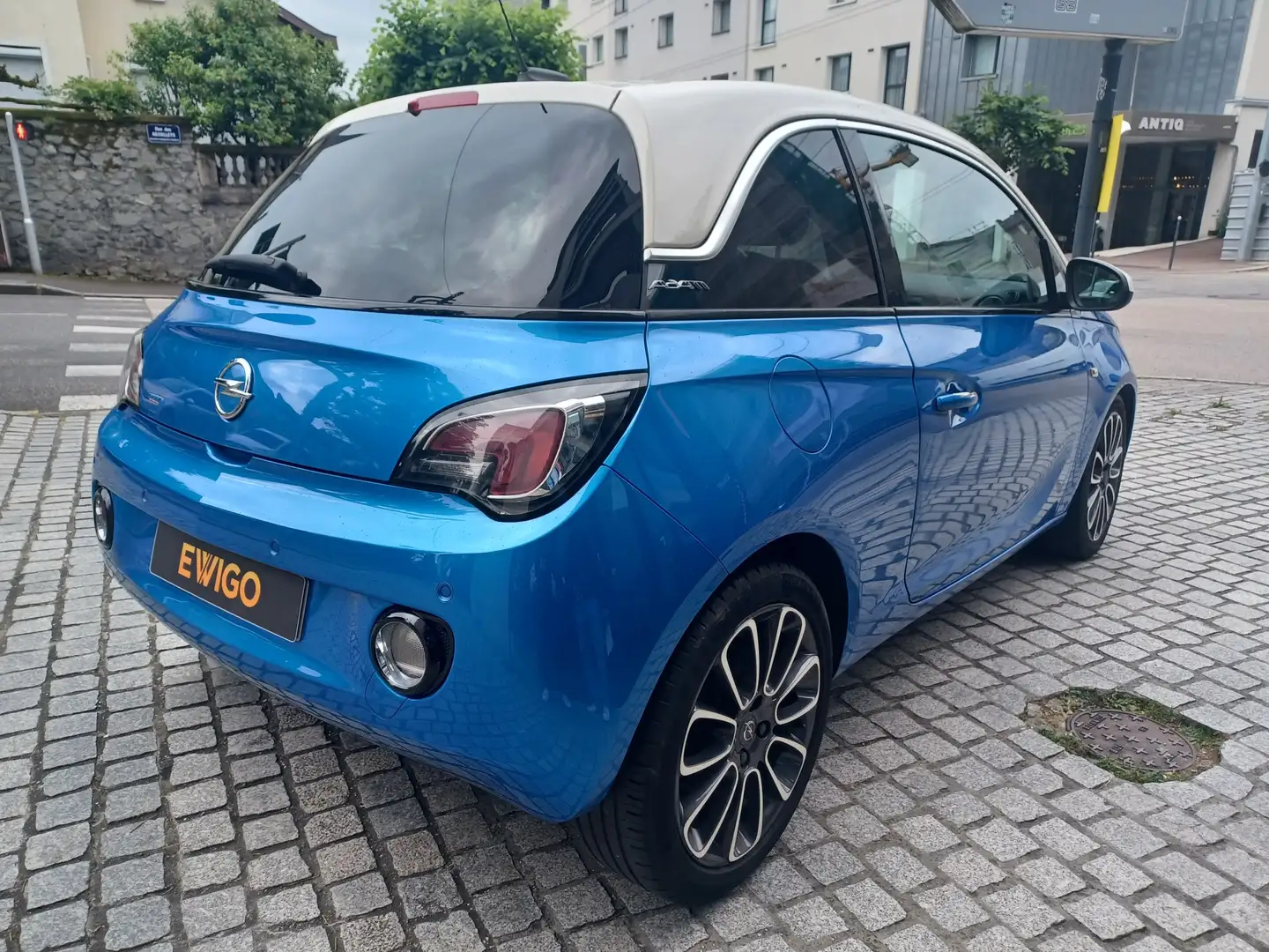 Opel Adam 1.0 TURBO 115 GLAM - 2