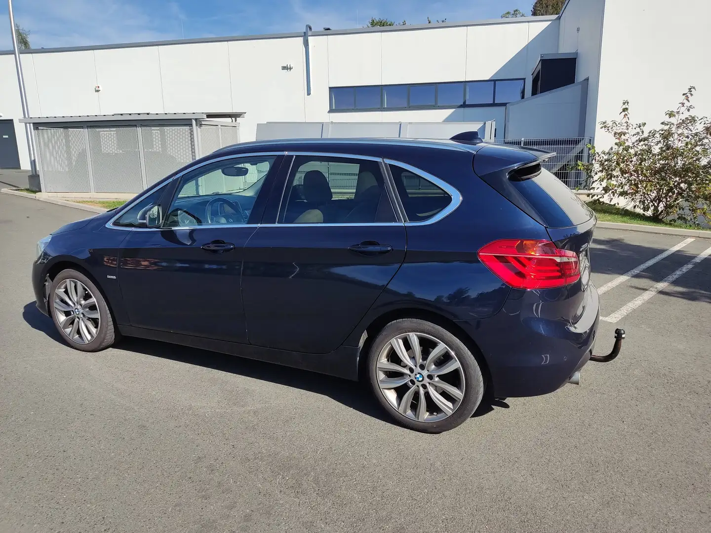 BMW 220 220 d. xDrive Luxury Blau - 2