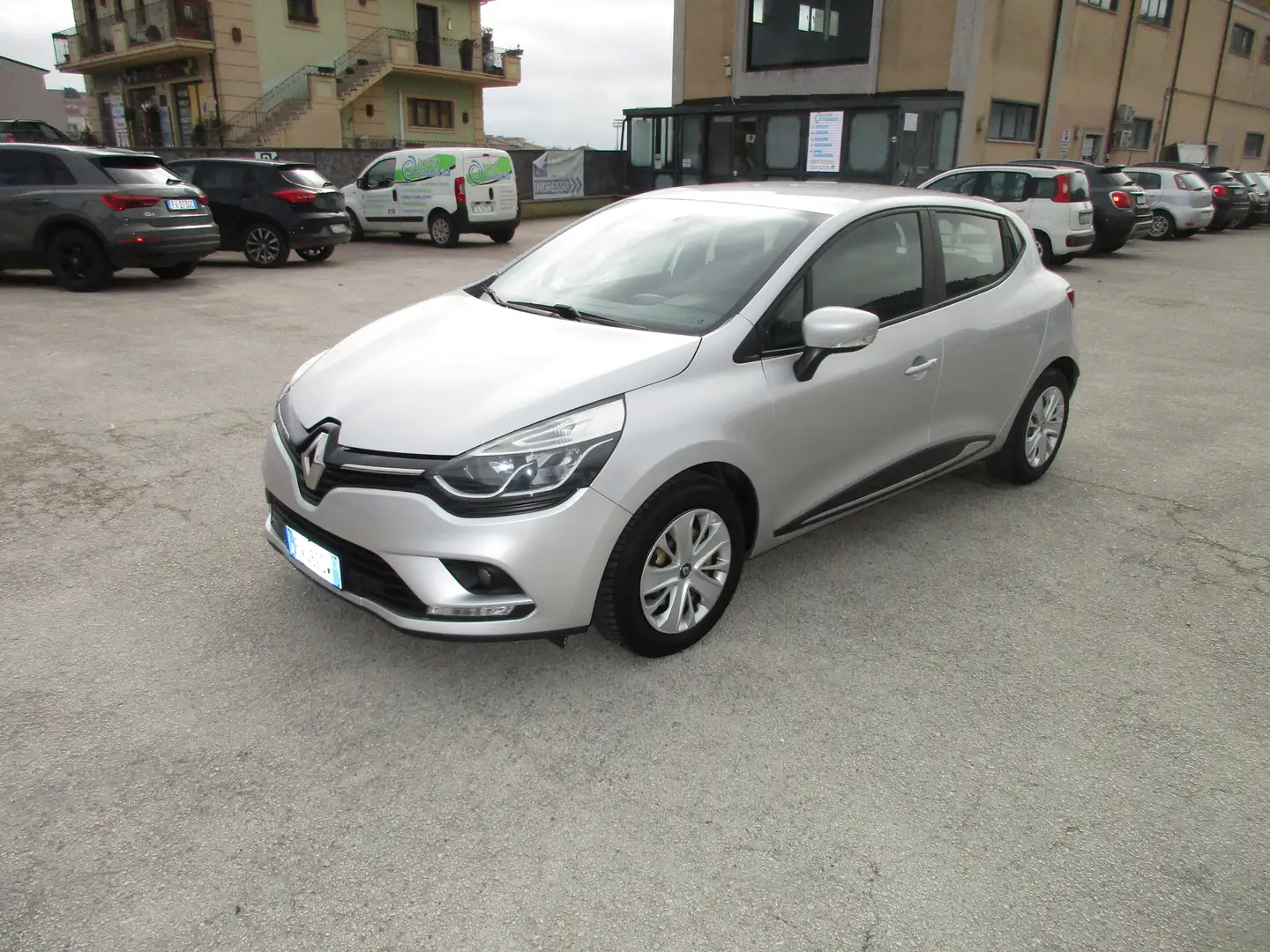 Renault Clio 1.5 dci energy Business 90cv GARANTITA FULL OPT Argento - 1
