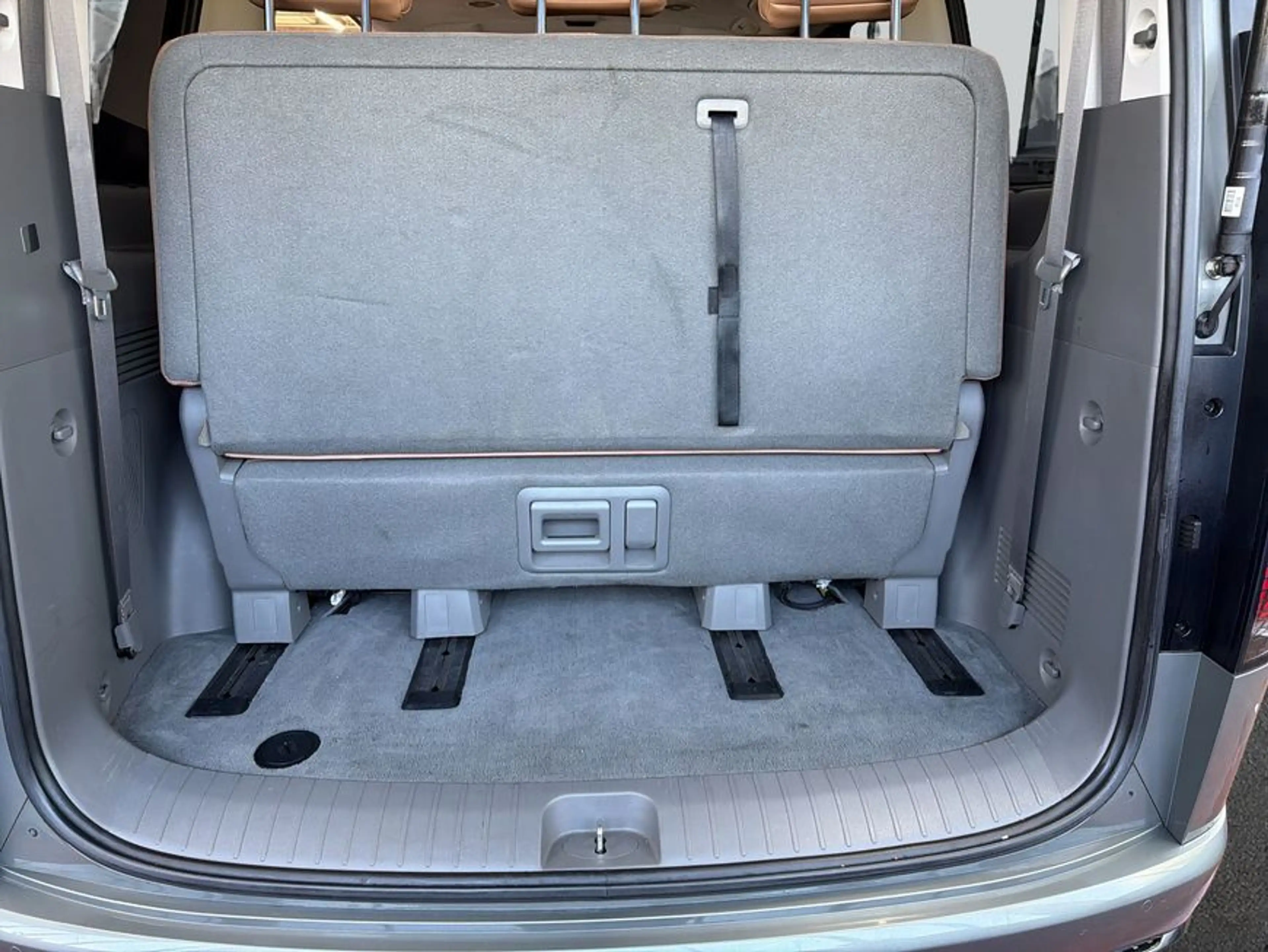 Hyundai STARIA STARIA 2.2 CRDi Allrad Signature — photo 8