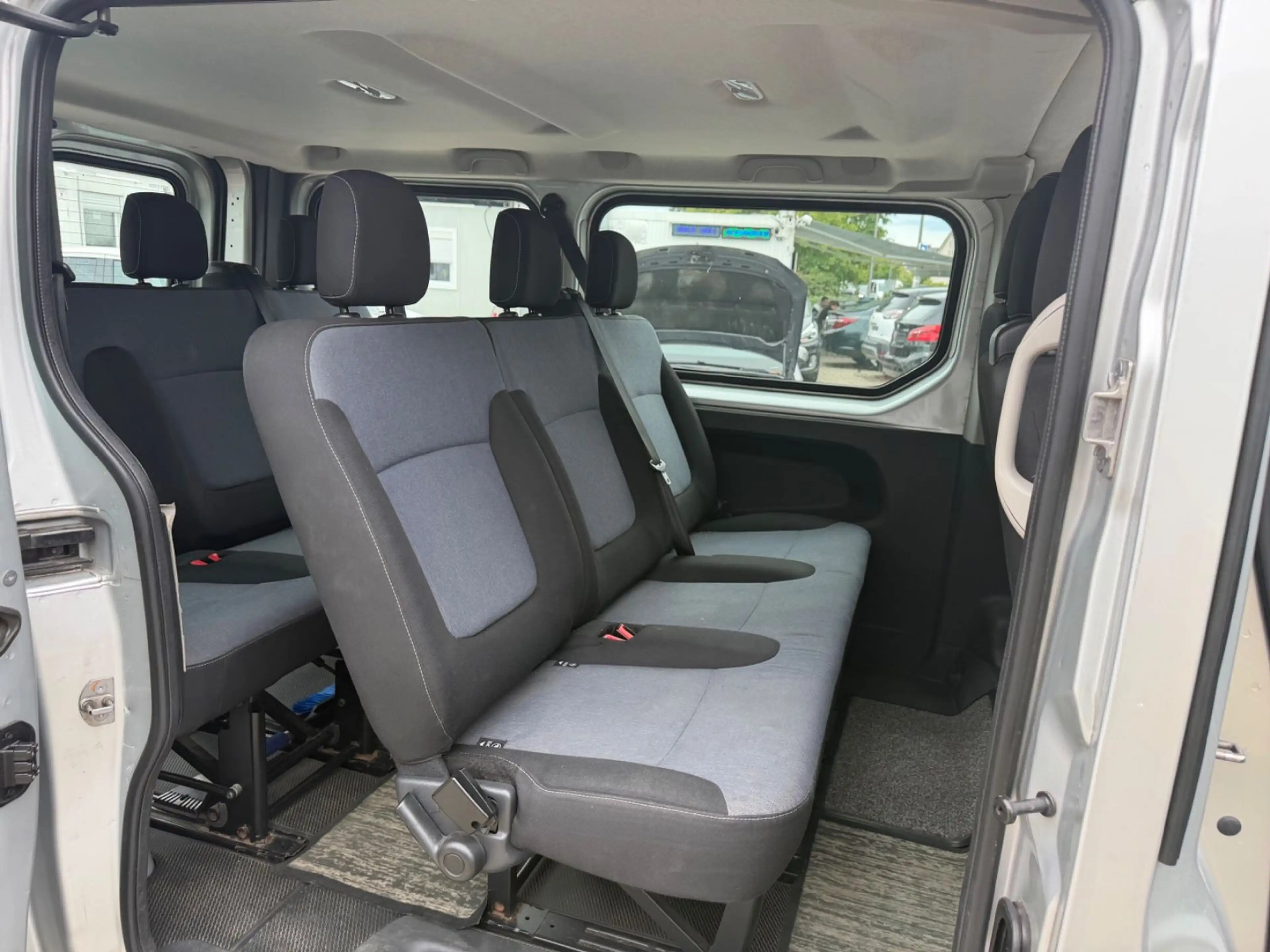 Opel Vivaro B   L1H1  2,9t * Klima * 9-Sitze — photo 5