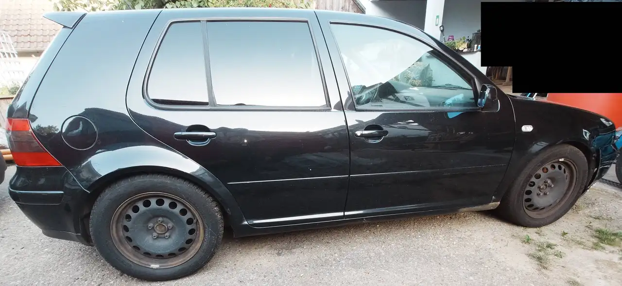 Volkswagen Golf IV 2.3 V5 Highline, foto 2
