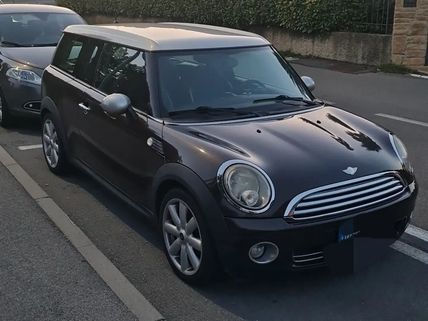 MINI Cooper Clubman 1.6 Marrone - 1