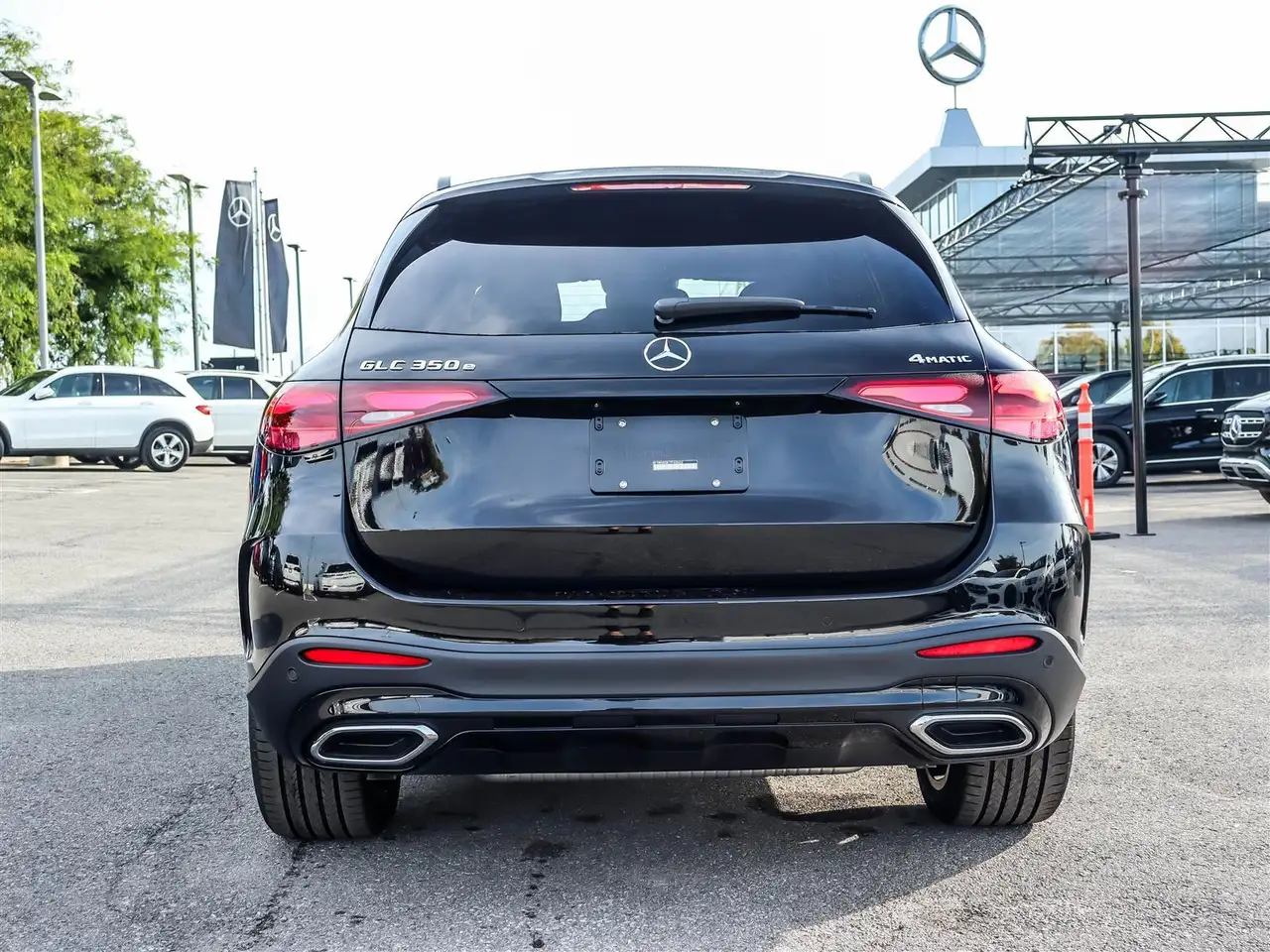 Mercedes-Benz GLC снимка Mercedes-Benz GLC