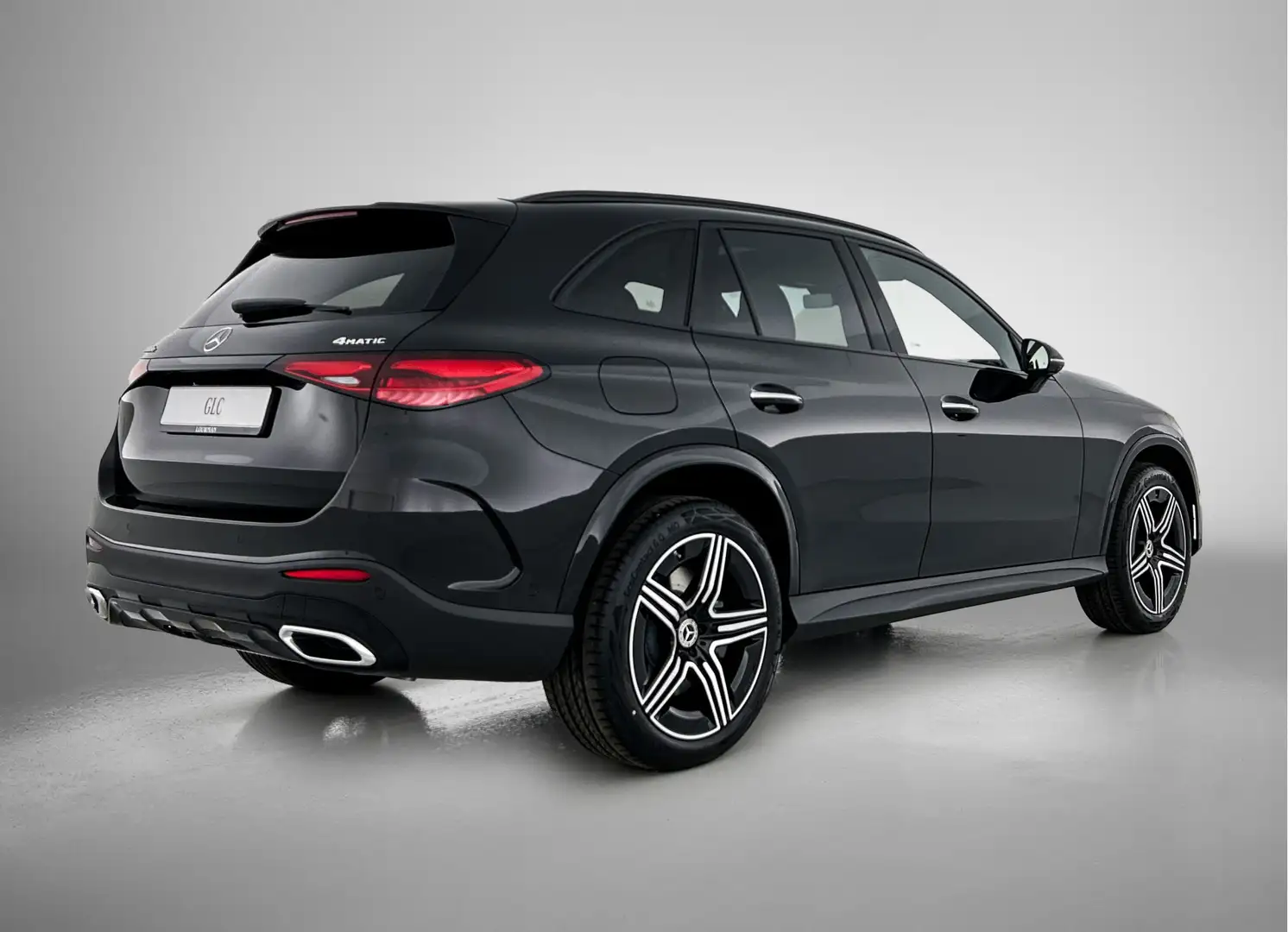 Mercedes-Benz GLC 300 300e 4MATIC Sport Edition | Trekhaak | Nightpakket Zwart - 2